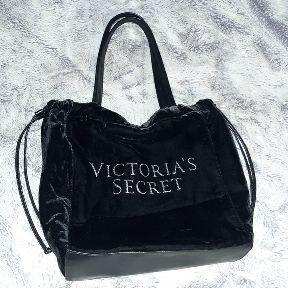๐๐ค Victoria's Secret Over night Bag/ Hand bag - Picture 3 of 7